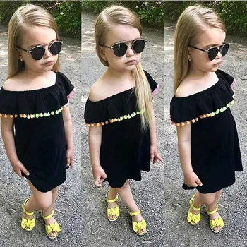 2019 Európske a Americké dievčatá čierne šaty nové letné Farebné vlasy gule šaty detí Jedno slovo party šaty oblečenie