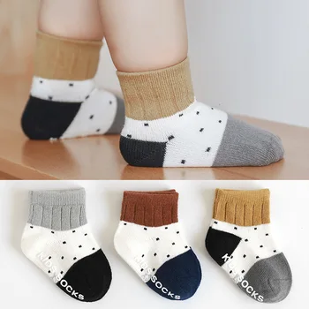 2020 Nové Jeseň Dieťa Non Slip Ponožky Prúžok Dot Batoľa Dievčatá Chlapci Pletené Ponožky Cartoon Zimné Baby Girl Veci 0-3 Rok