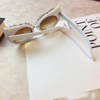 2021 Nové Ručné Diamond Kvet Cat Eye slnečné Okuliare Ženy Vintage Gotický Slnečné Okuliare Oculos Feminino Lentes Gafas De Sol UV400