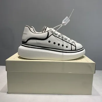 2021 vysoko kvalitné dámske kožené malé biele topánky móda maľované reflexné hrubé soled topánky na jar a na jeseň ležérne topánky