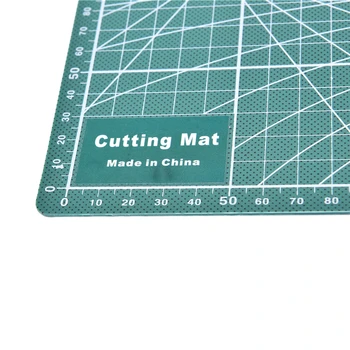 22 x 30 cm PVC Rezanie Mat A4 Odolné Self-healing Cut Pad Patchwork Šitie Nástroje Ručné Diy Príslušenstva na Rezanie Doska Tmavo Zelená