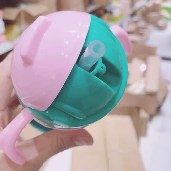 260 ML Detí Cartoon Robot Pitie Fľaša S držiakom Materskej Deti Slamy Pitnej Pohár BPA Free Drinkware