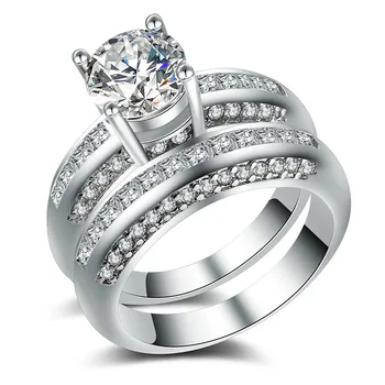 Huitan 2PC Svadobný Prsteň s Round Briliant Cubic Zirconia Luxusné Šperky Večnosť Lásky, Angažmán Snubné Prstene pre Ženy