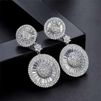 Luxusné Geometrické Okrúhly Tvar Mirco Pripraviť Diamond 925 Sterling Silver Ženy Zapojenie Strieborné Náušnice Klincami