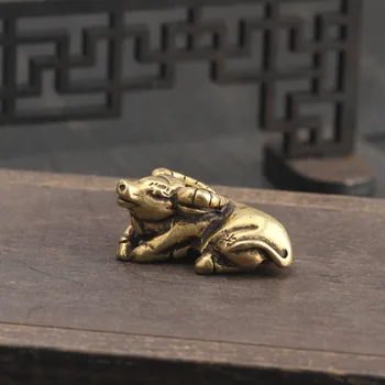 Malý Bronz Ox Prívesok Pevné Brass Čínskeho Zverokruhu Ox Malé Ornament Dobytka Bronzová Socha Býka Geomantie Darček