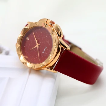 MNWT Značky Luxusné Ženy Hodinky Dámy Červený Kožený Popruh Quartz náramkové hodinky Módne Ženské Šaty Sledovať Reloj Mujer Hodiny
