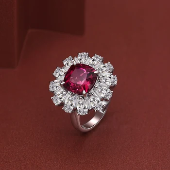 OEVAS Luxusné 925 Sterling Silver 9*9 MM Ruby Snubné Prstene pre ženy Iskrenie Plný AAAAA+ Zirkón Moissanite Dámy Strany šperky