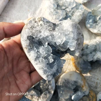 Prírodné Modré Celestite Minerálny Liečivý heart-shape Crystal Klastra Geode Nepravidelný Gem crystal Kameň Domáce Dekorácie Vzor
