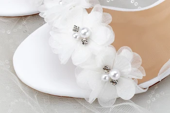 Womem sandále biele svadobné topánky letné elegantnej Čipky Bowknot jedno slovo náramok biely kvet kríž s holými prst hrubé päty nové