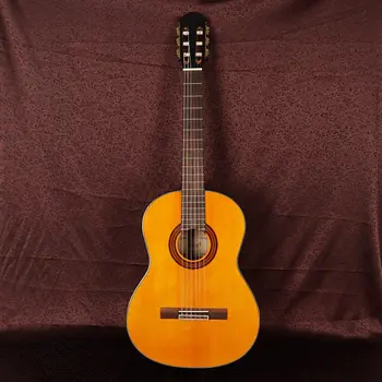 žltá farba smrekového masívu top klasická gitara 39 palcový s vysokým leskom plnej veľkosti dizajn s EQ tuner funkcie